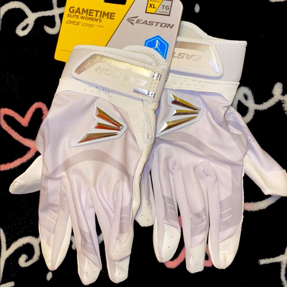 Women’s sports gloves